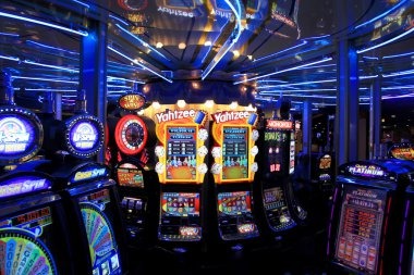 video thumbnail showing live tw slot guide screen video thumbnail showing live tw slot guide screen